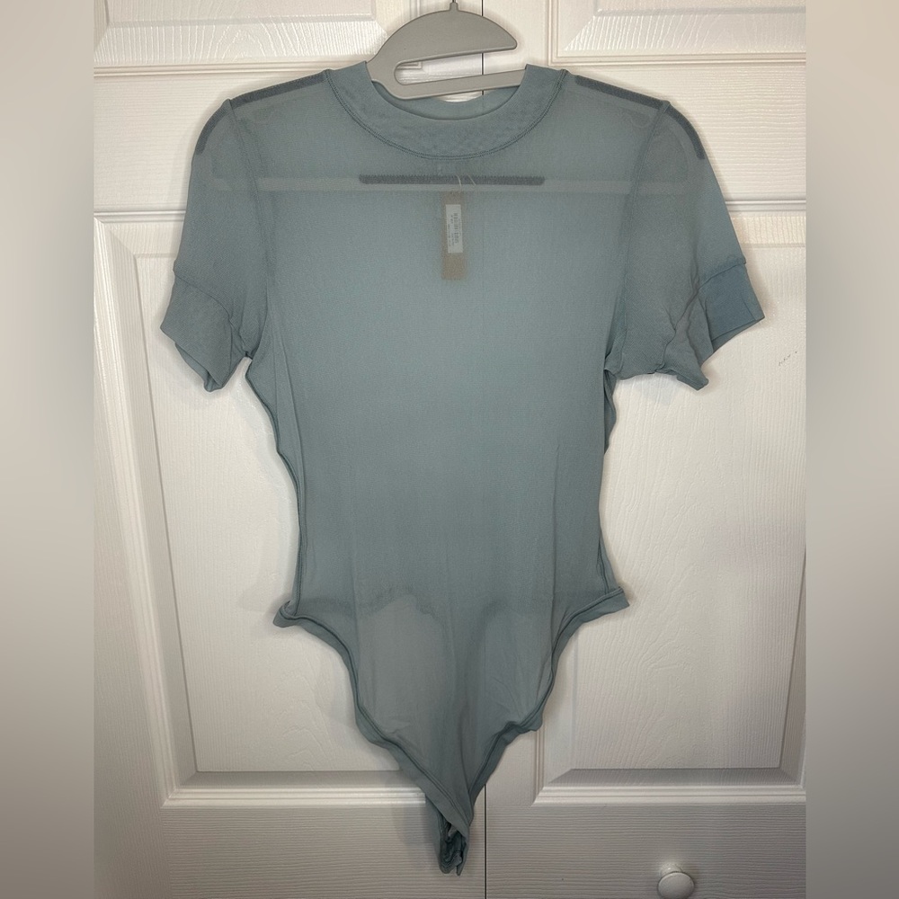 SKIMS Summer Mesh T-shirt Bodysuit Sz.2X & XL Sky
